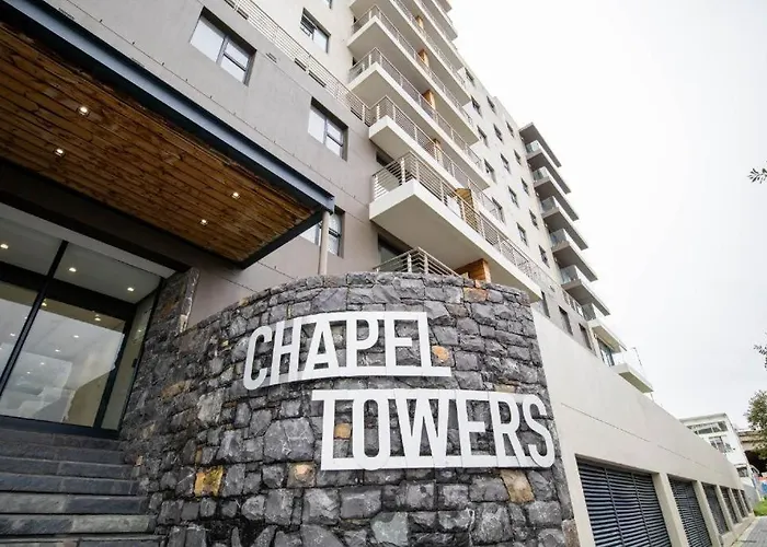 Modern 2 Bedroom Apartment In Chapel Towers - Beautiful Table Mountain View