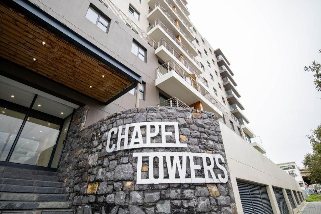 Apartment Modern 2 Bedroom In Chapel Towers - Beautiful Table Mountain View